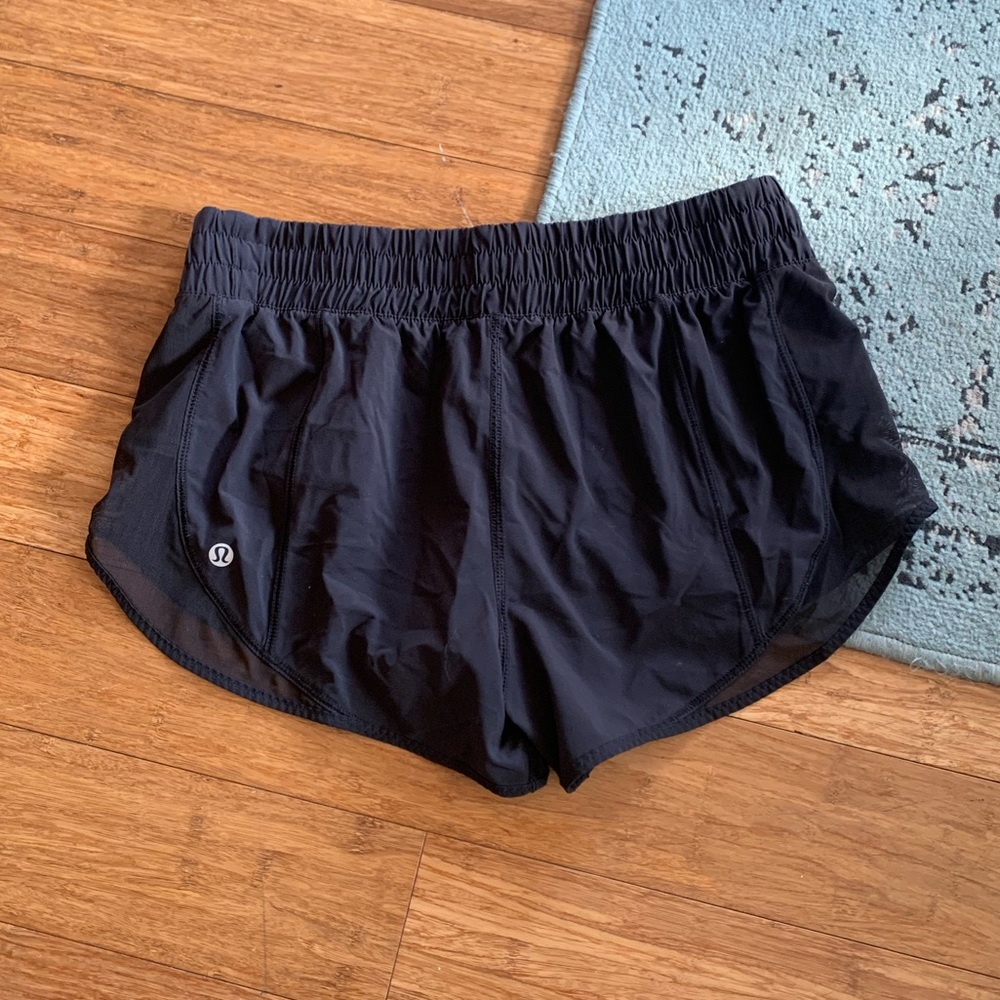 Lululemon Mesh Running Shorts in Black